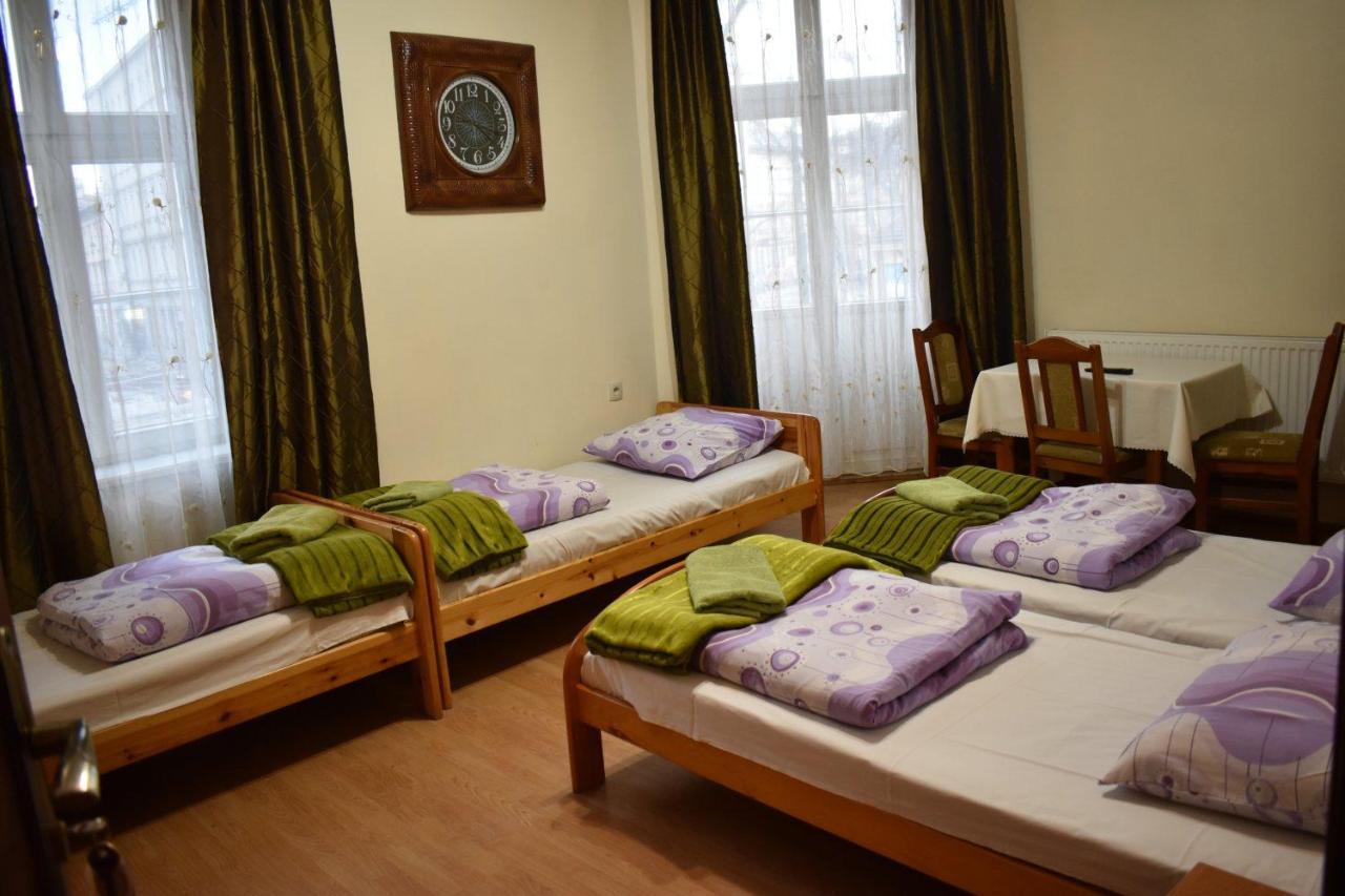 Quadruple Room with Bathroom,1024033795:JPEG